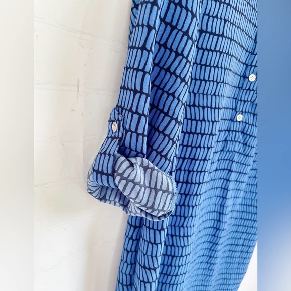 [The Limited] Ashton blue geometric print shirt dress size medium - Picture 2 of 10